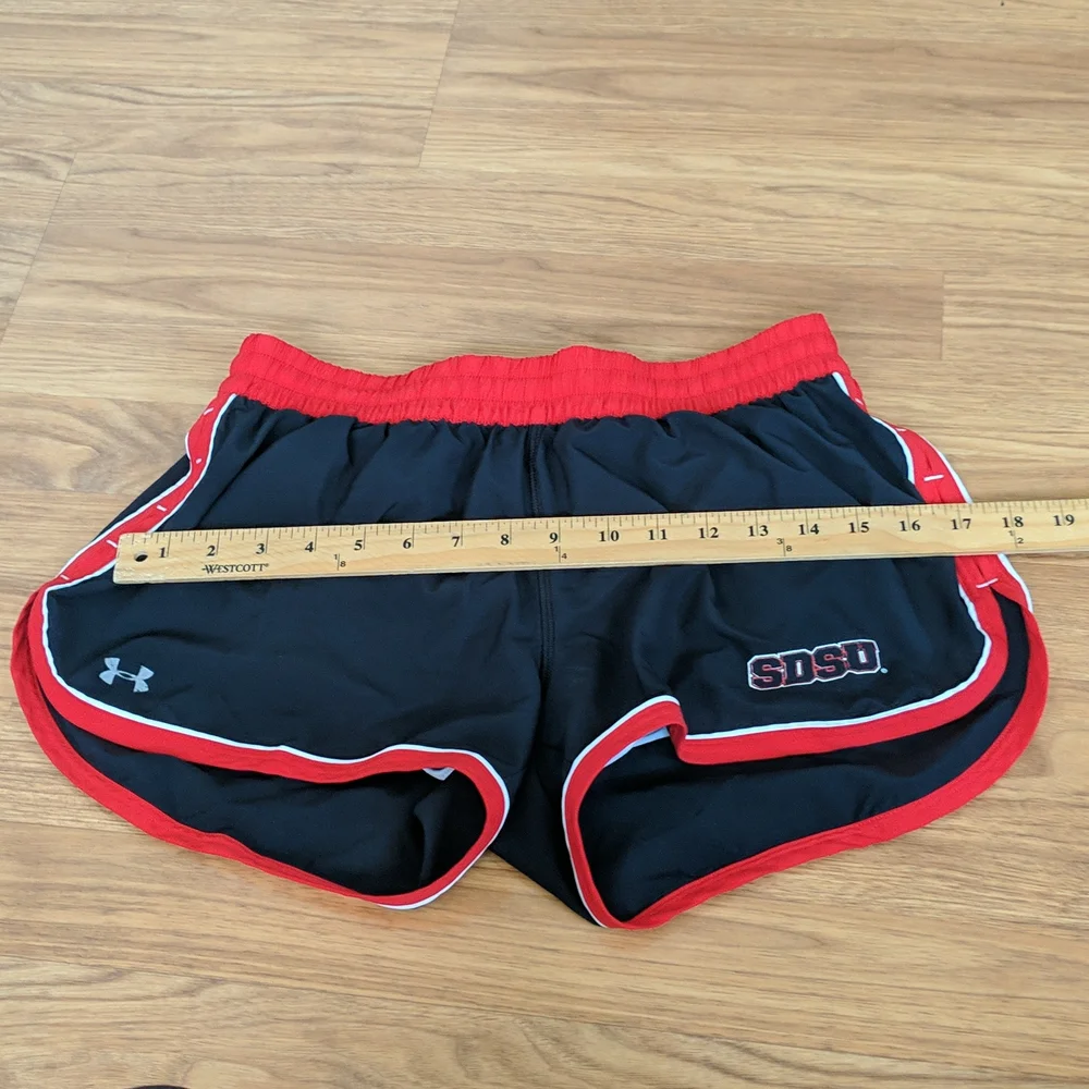 SDSU Under Armour Shorts M medium
